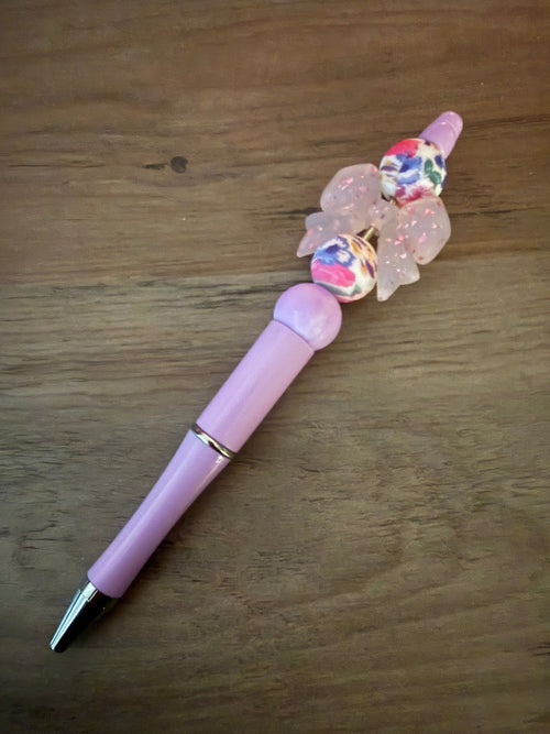 Blushing Blooms Beaded Pens - Linnea’s Cute Creationz