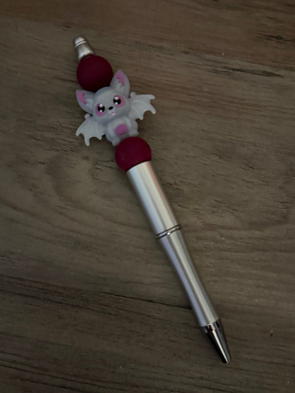 Cute Pastel Bat Beaded Pens | Kawaii Spooky Halloween Pens | Purple & Silver Handmade Pens | Gothic Cute Stationery | Spooky Gift Ideas - Linnea’s Cute Creationz