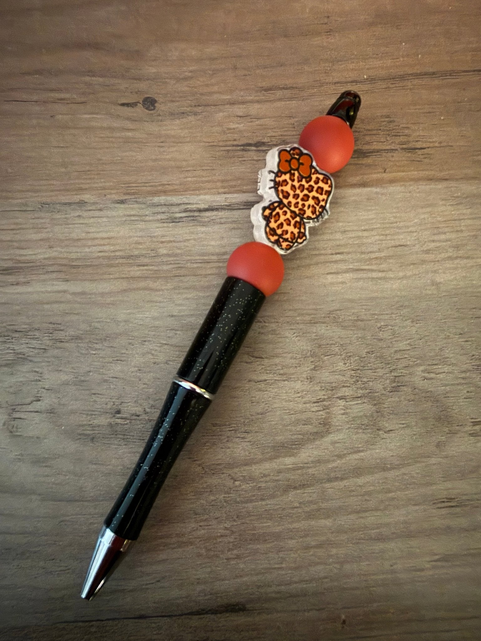 Leopard Kitty Inspired Beaded Pen - Linnea’s Cute Creationz